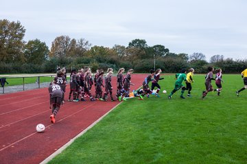 Bild 4 - C-Juniorinnen Halstenbek-Rellingen - St.Pauli : Ergebnis: 0:5